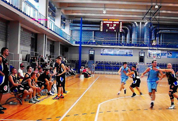 Wyjazdowe zwycięstwo na inaugurację rozgrywek 3 ligi. GKS Tychy II - DAAS Basket Hills B-B 64:77