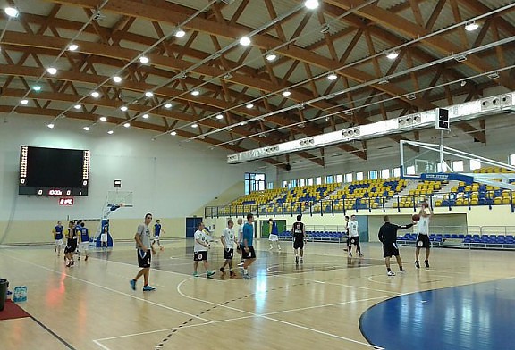 W drugiej kolejce wygrywamy w Katowicach. KŚ AZS Katowice - DAAS Basket Hills B-B 62:81