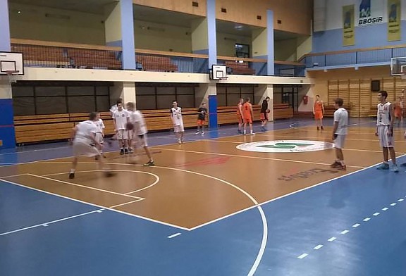 Kolejne zwycięstwo kadetów MU16!