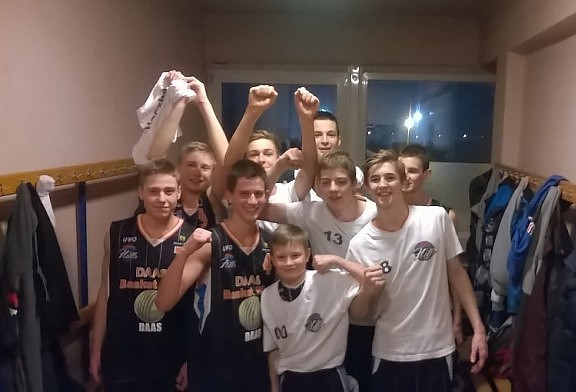 9 wygrana z rzędu kadetów!