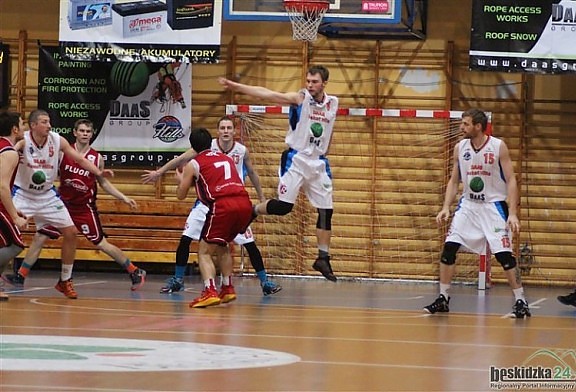 Drużynowe zwycięstwo DAAS Basket Hills nad rezerwami GTK Gliwice.